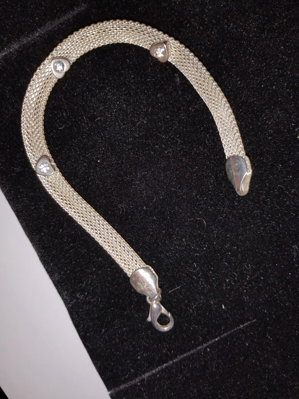Elegant Crystal Accent Mesh Bracelet in Silver